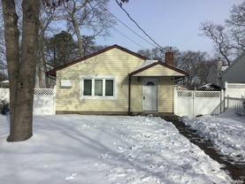 89 Bedford Ave - Photo 1 of 1