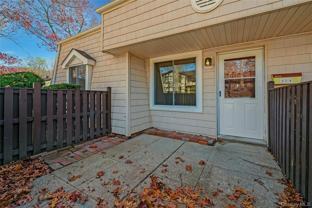 174 Sagamore Hills Dr - Photo 1 of 1