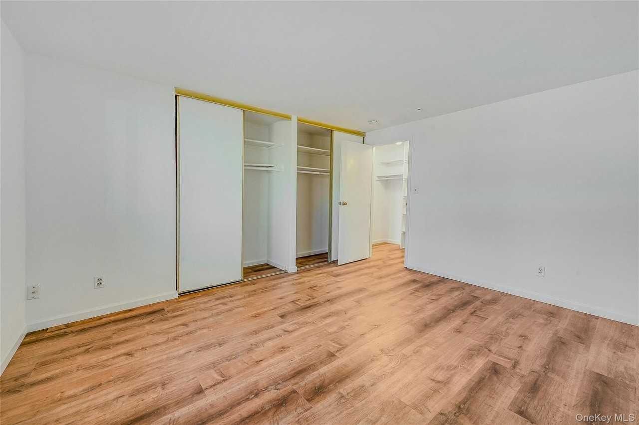 174 Sagamore Hills Dr - Photo 6 of 22