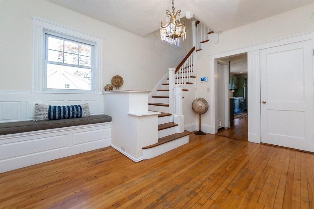 59 Langdon Ave - Photo 4 of 38