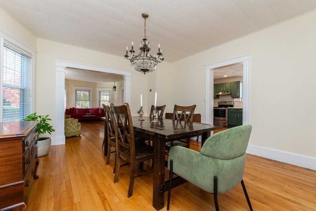 59 Langdon Ave - Photo 7 of 38