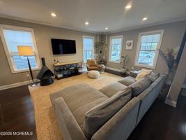 featured image of 510 Lareine Ave