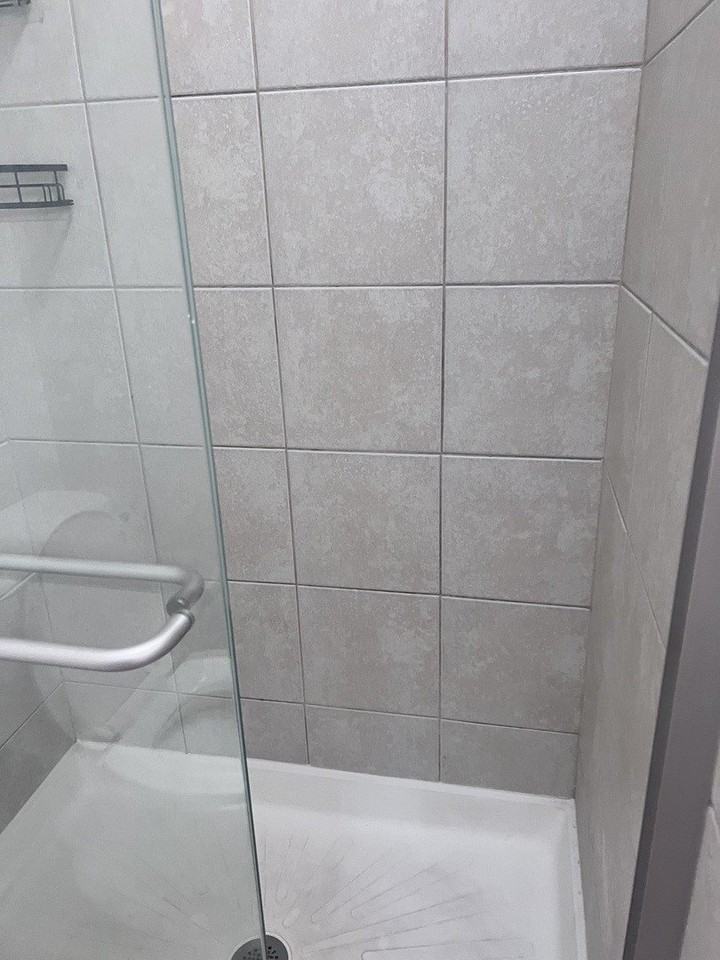 20 W Hinsdale Ave Unit 2 - Photo 7 of 8