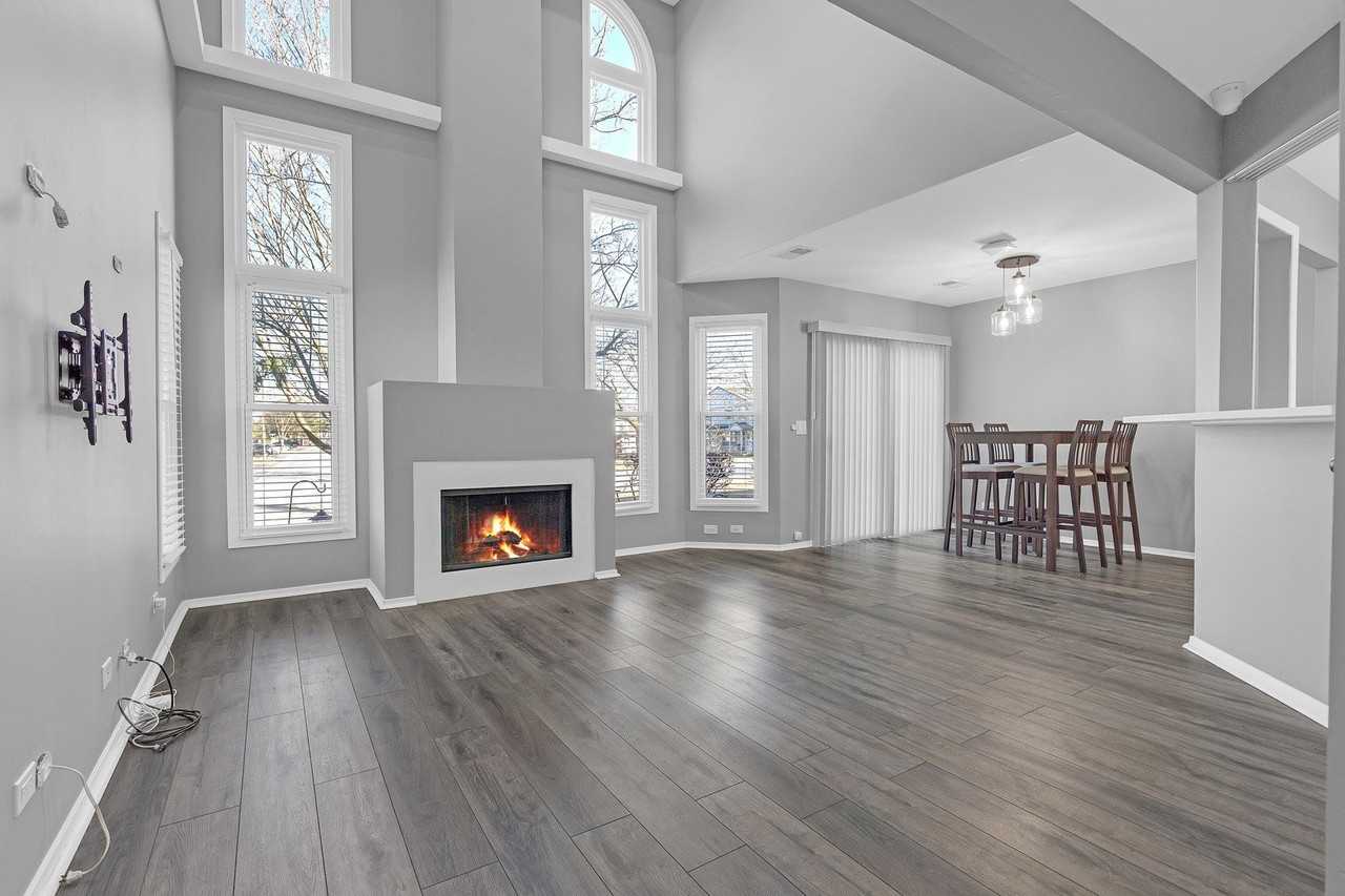 730 Hamilton Cir - Photo 2 of 26