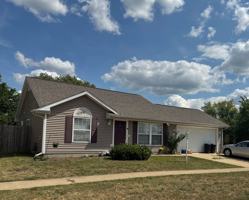 featured image of 806 S Sunny Ln