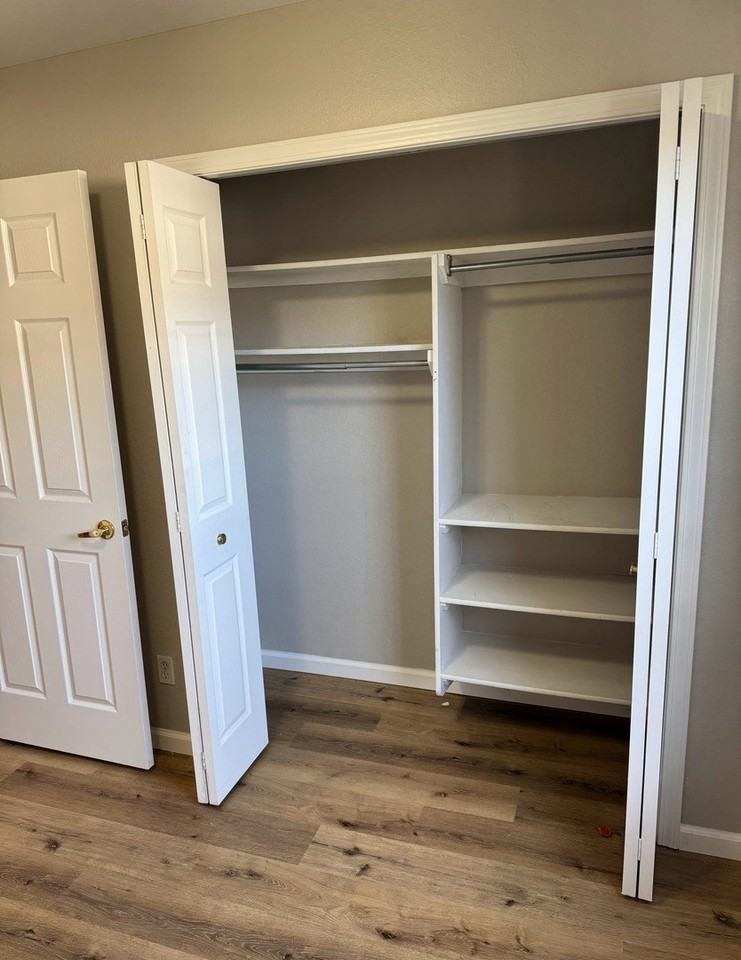 806 S Sunny Ln - Photo 7 of 12