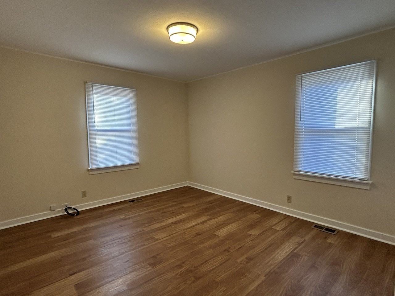 378 Council Trl - Photo 5 of 12