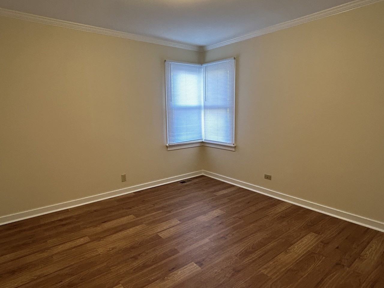 378 Council Trl - Photo 6 of 12