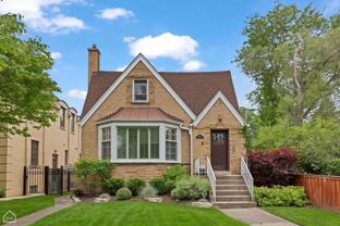 4550 W Thorndale Ave - Photo 1 of 1