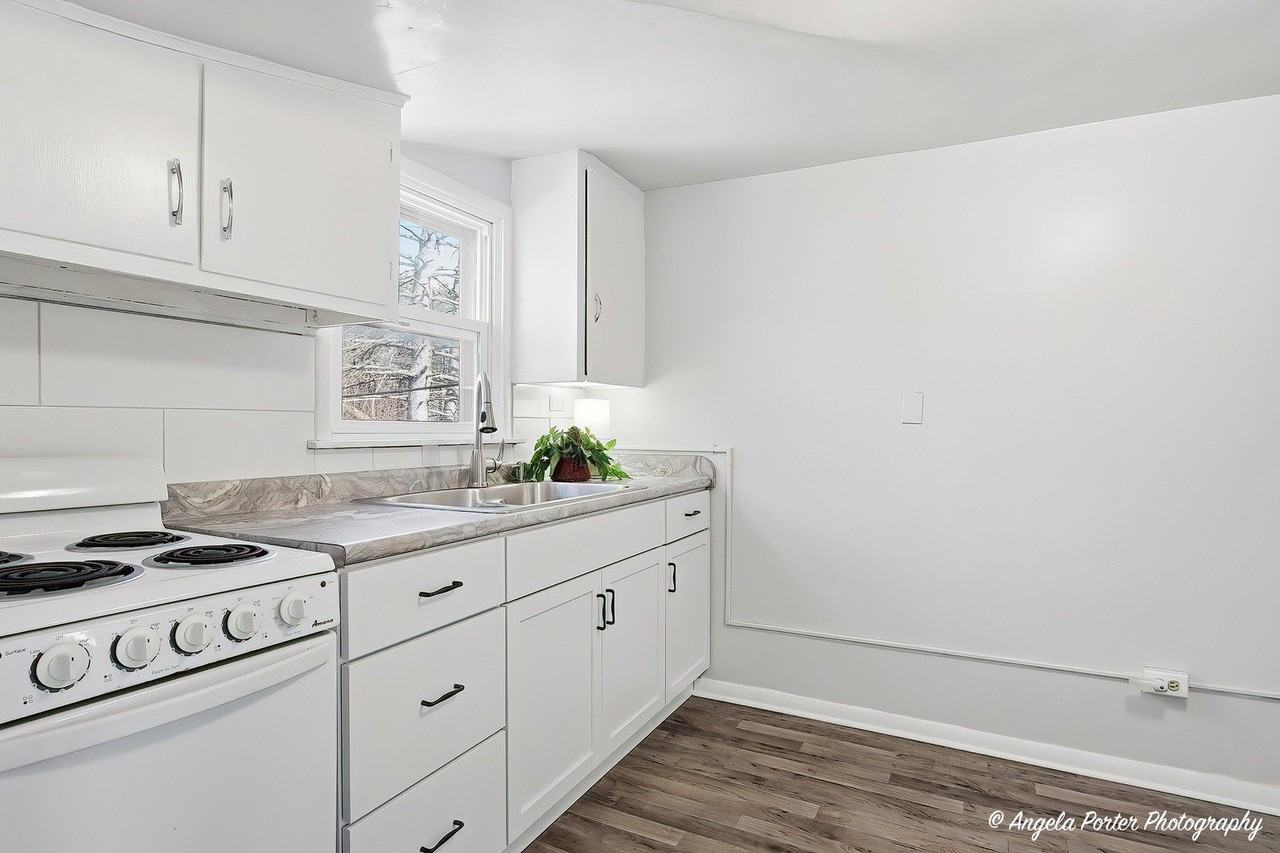 10219 W Illinois Ave Unit 2 - Photo 4 of 19