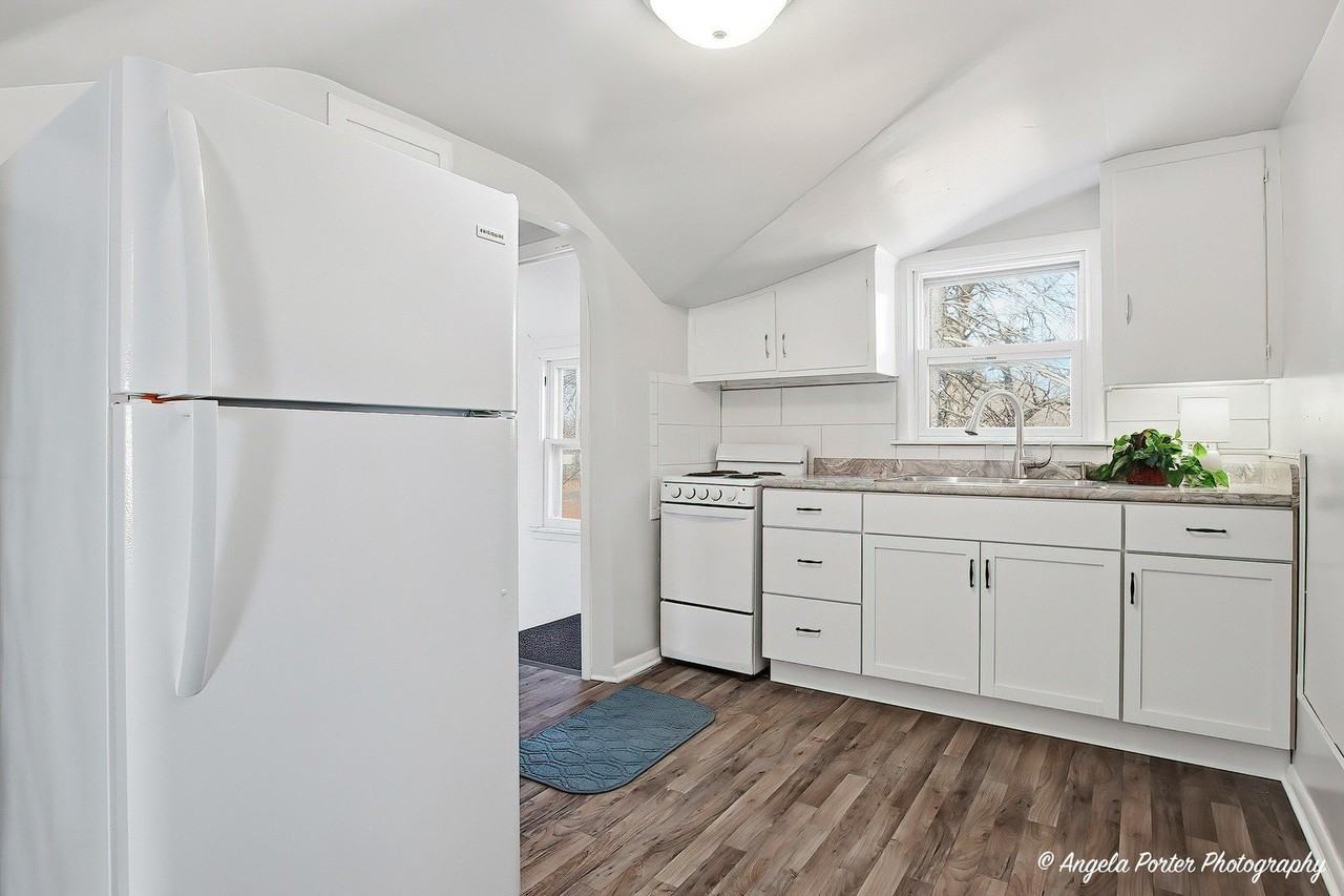 10219 W Illinois Ave Unit 2 - Photo 5 of 19