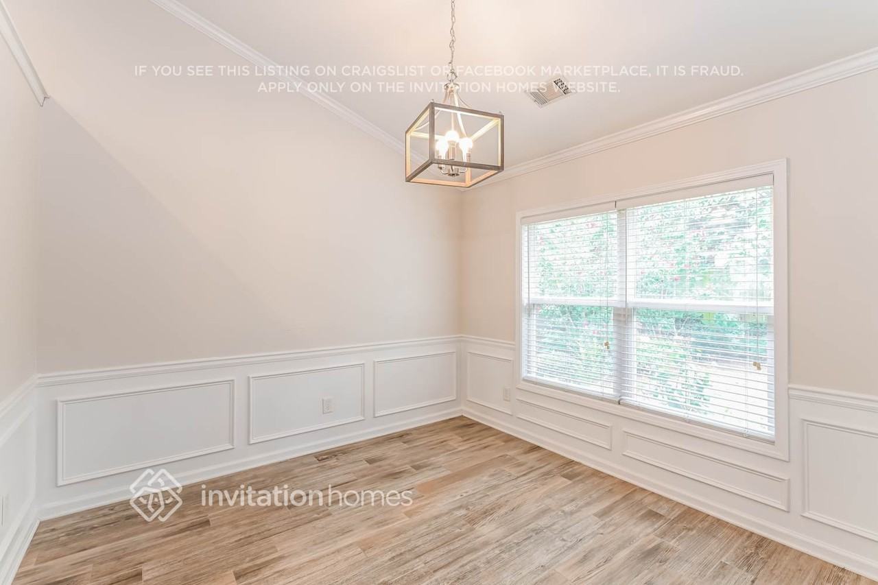 2526 Gristhaven Ln - Photo 7 of 15