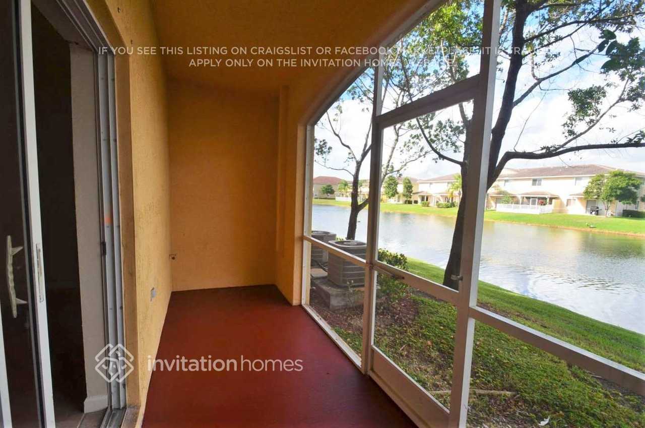 8899 N Isles Cir - Photo 4 of 5