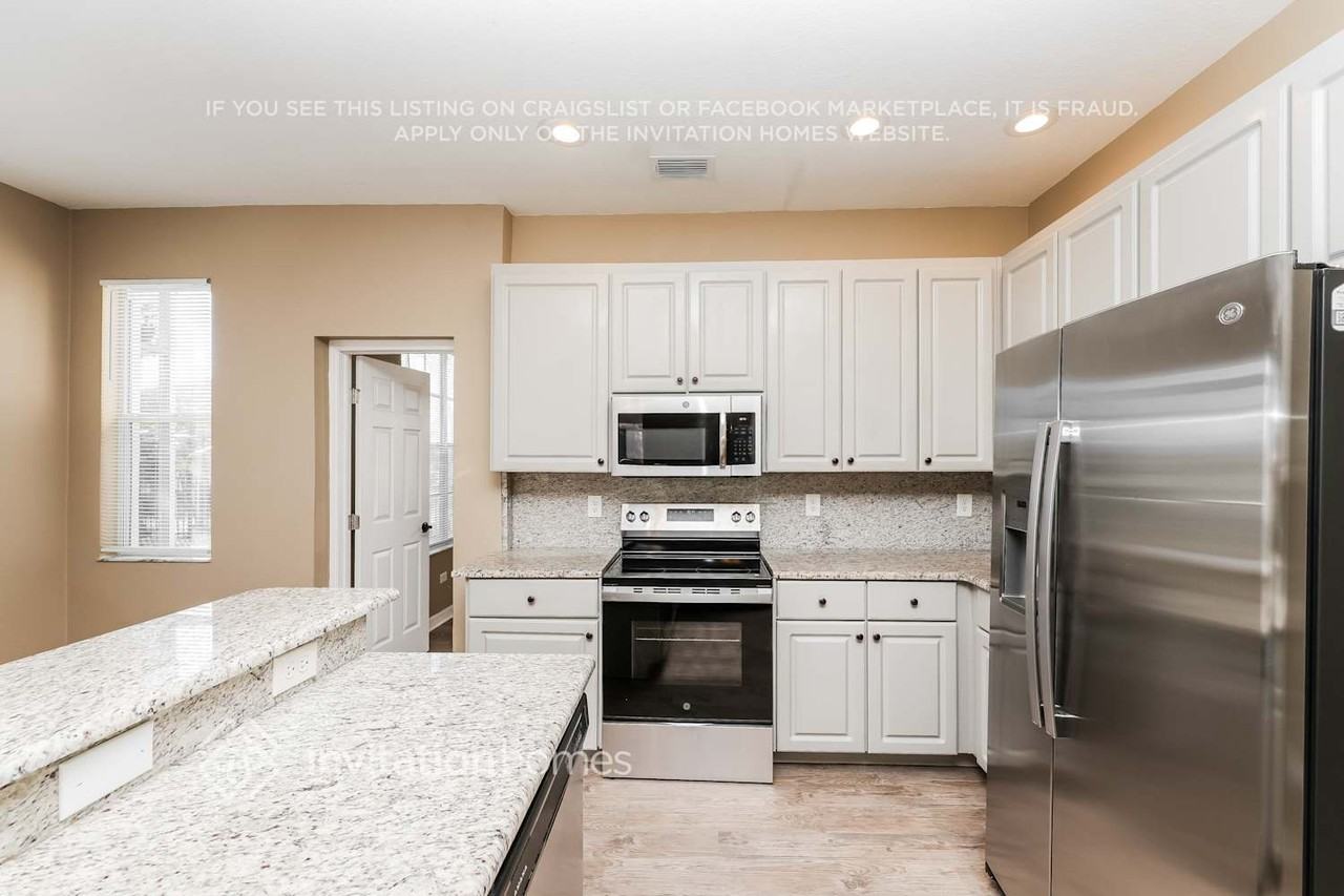 18139 Heron Walk Dr - Photo 7 of 18