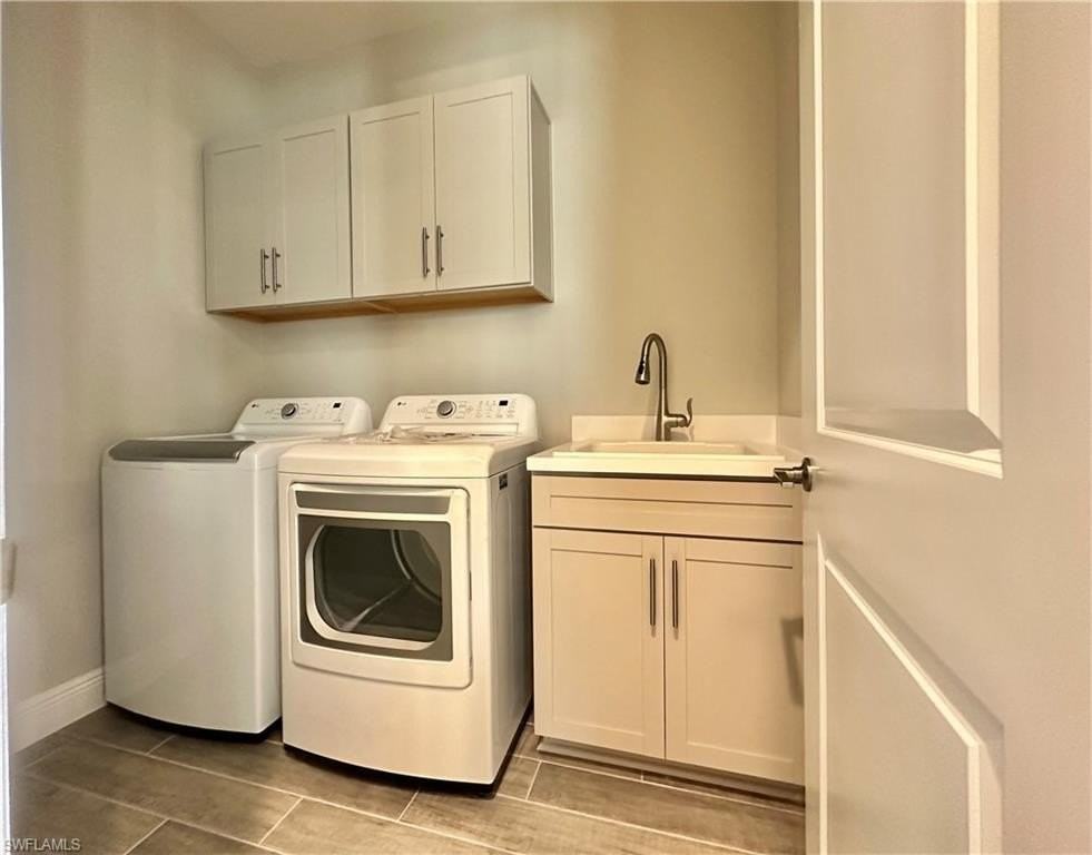 4580 Centaurus Cir - Photo 5 of 25