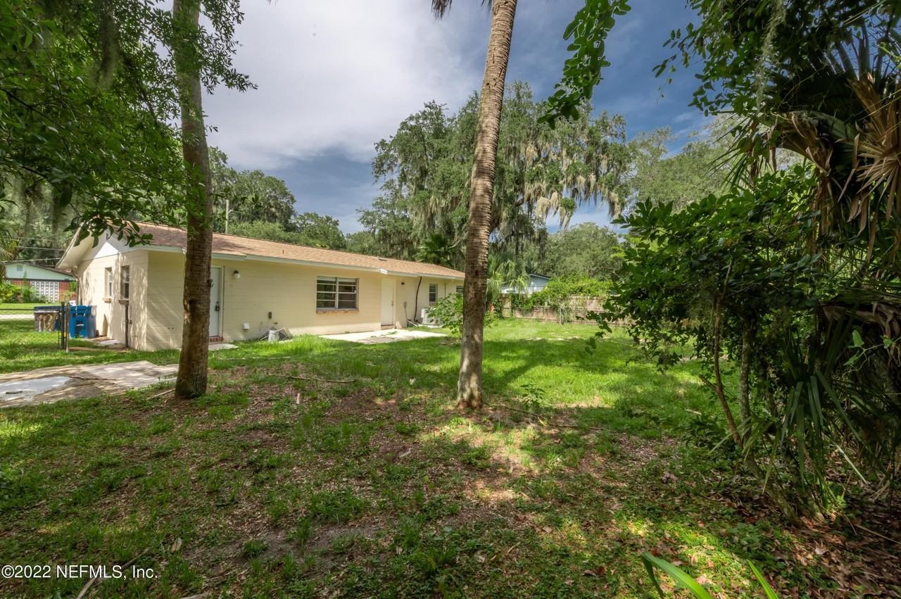 1174 Cape Charles Ave - Photo 5 of 44