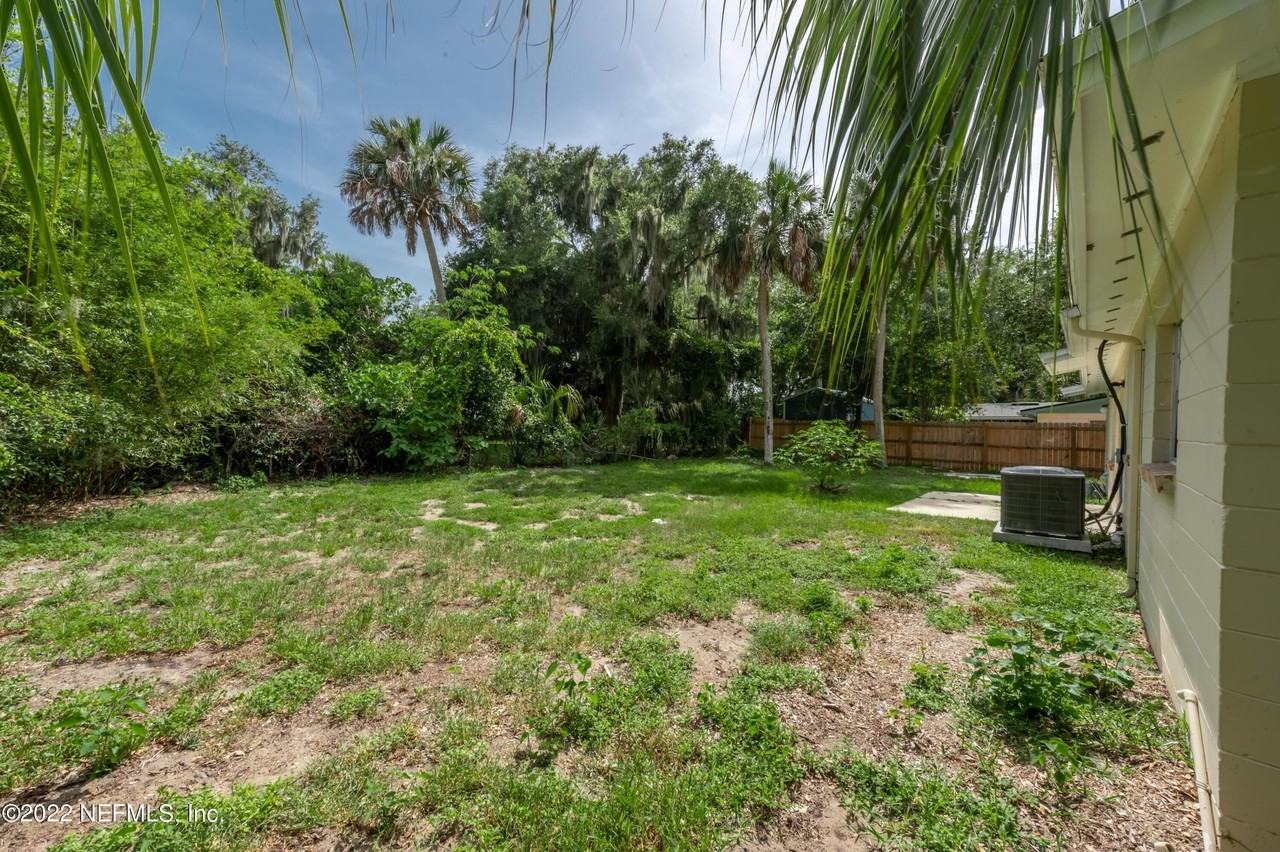 1174 Cape Charles Ave - Photo 7 of 44