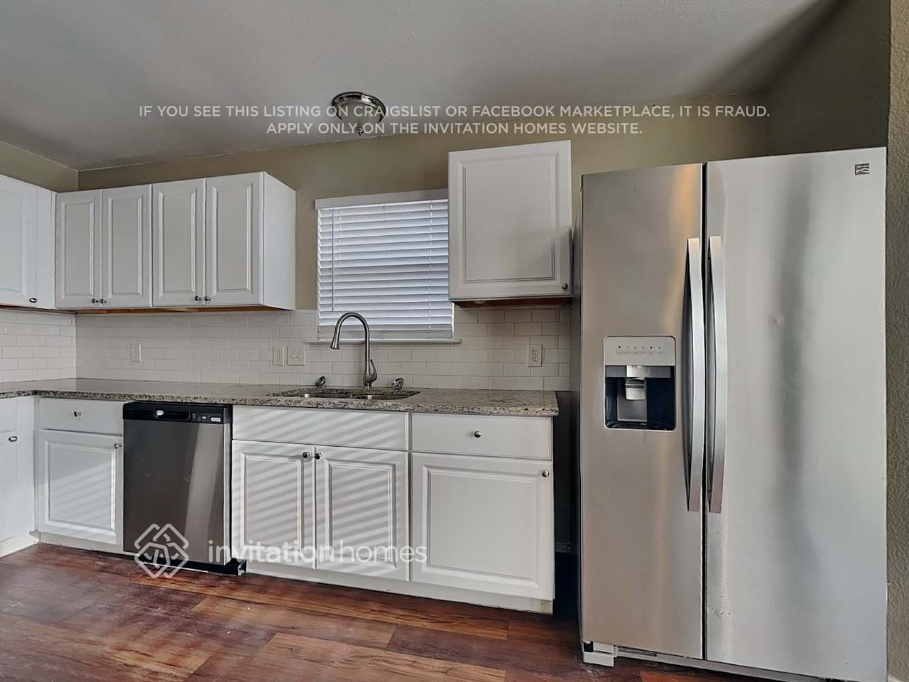 8175 Spruce Valley Dr - Photo 4 of 18