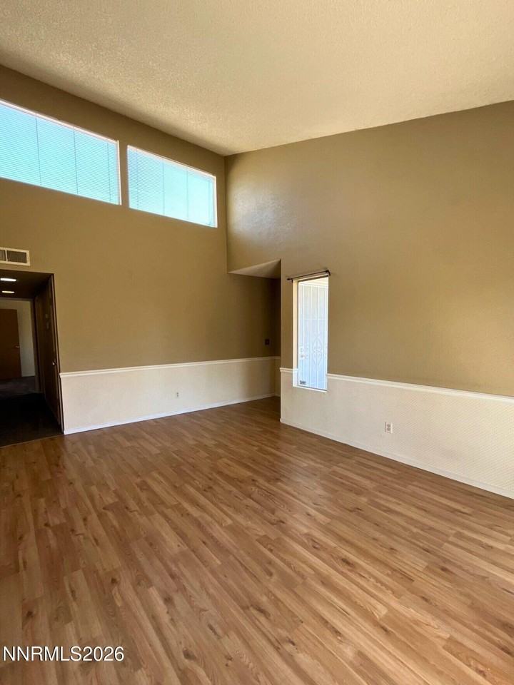 2519 Sunny Slope Dr Apt 3 - Photo 5 of 16