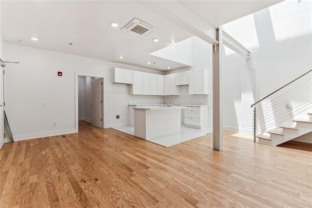 822 N Rampart St #202 - Photo 5 of 20