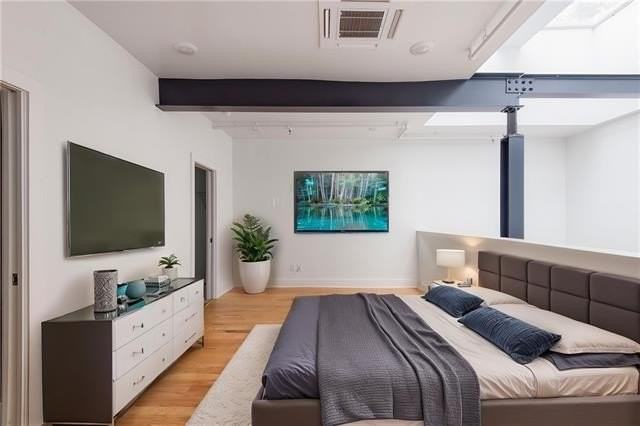 822 N Rampart St #202 - Photo 7 of 20