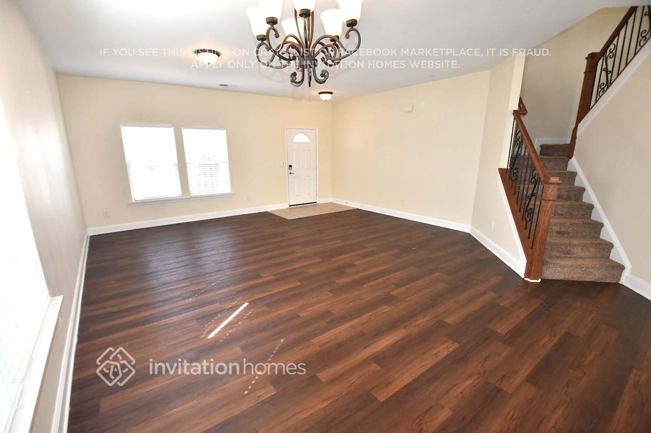 112 Waterlynn Club Dr - Photo 2 of 17