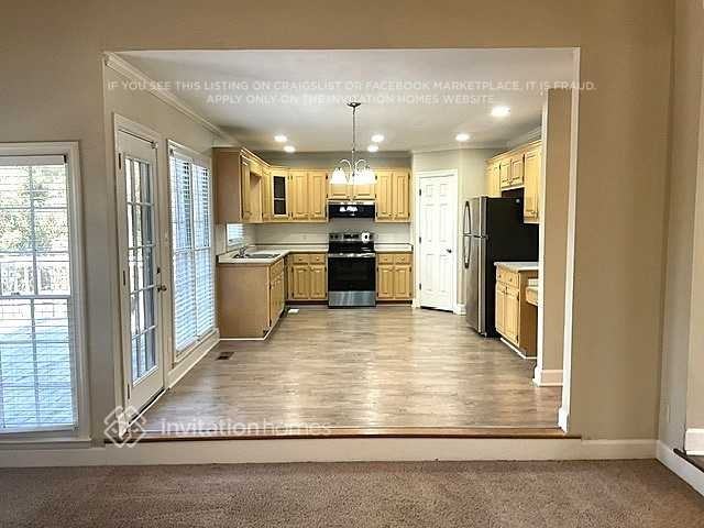 767 Stephenson Rdg - Photo 3 of 10