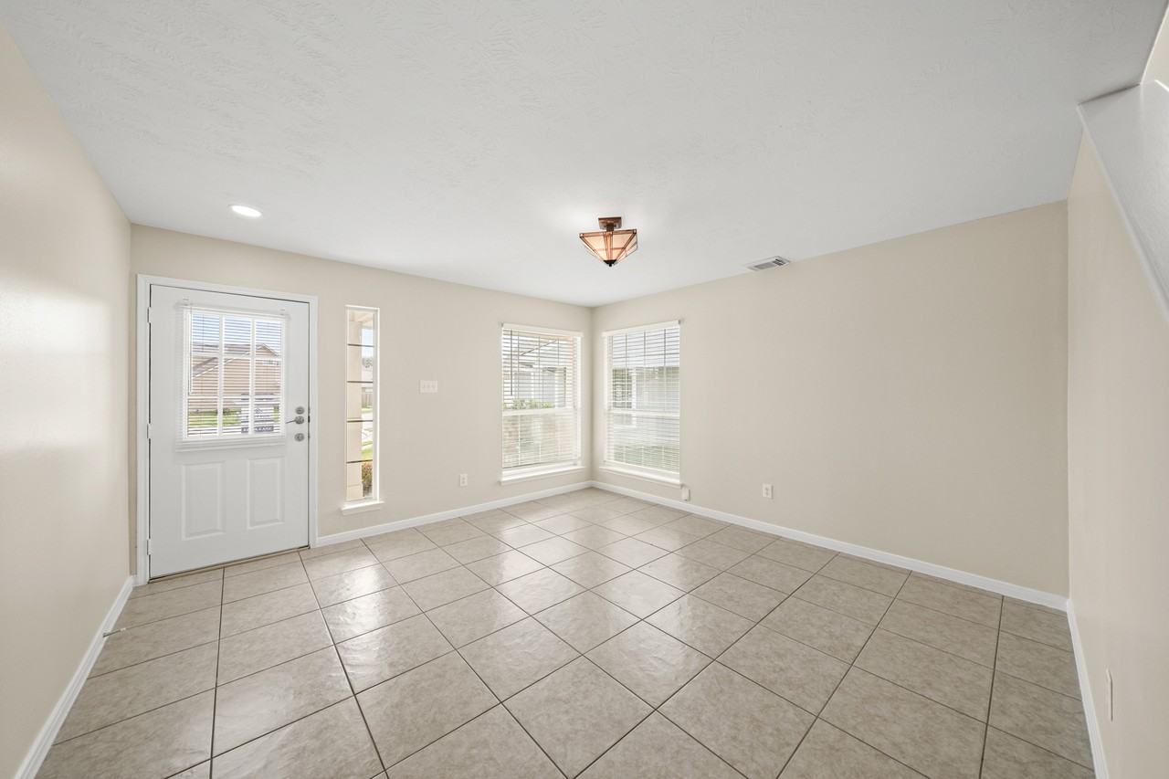 3002 Palace Oaks Dr #1 - Photo 5 of 26