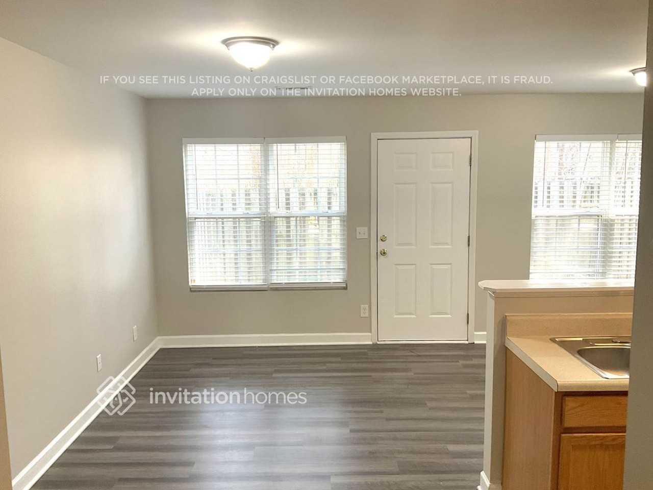 3111 Alder Way #A - Photo 2 of 11