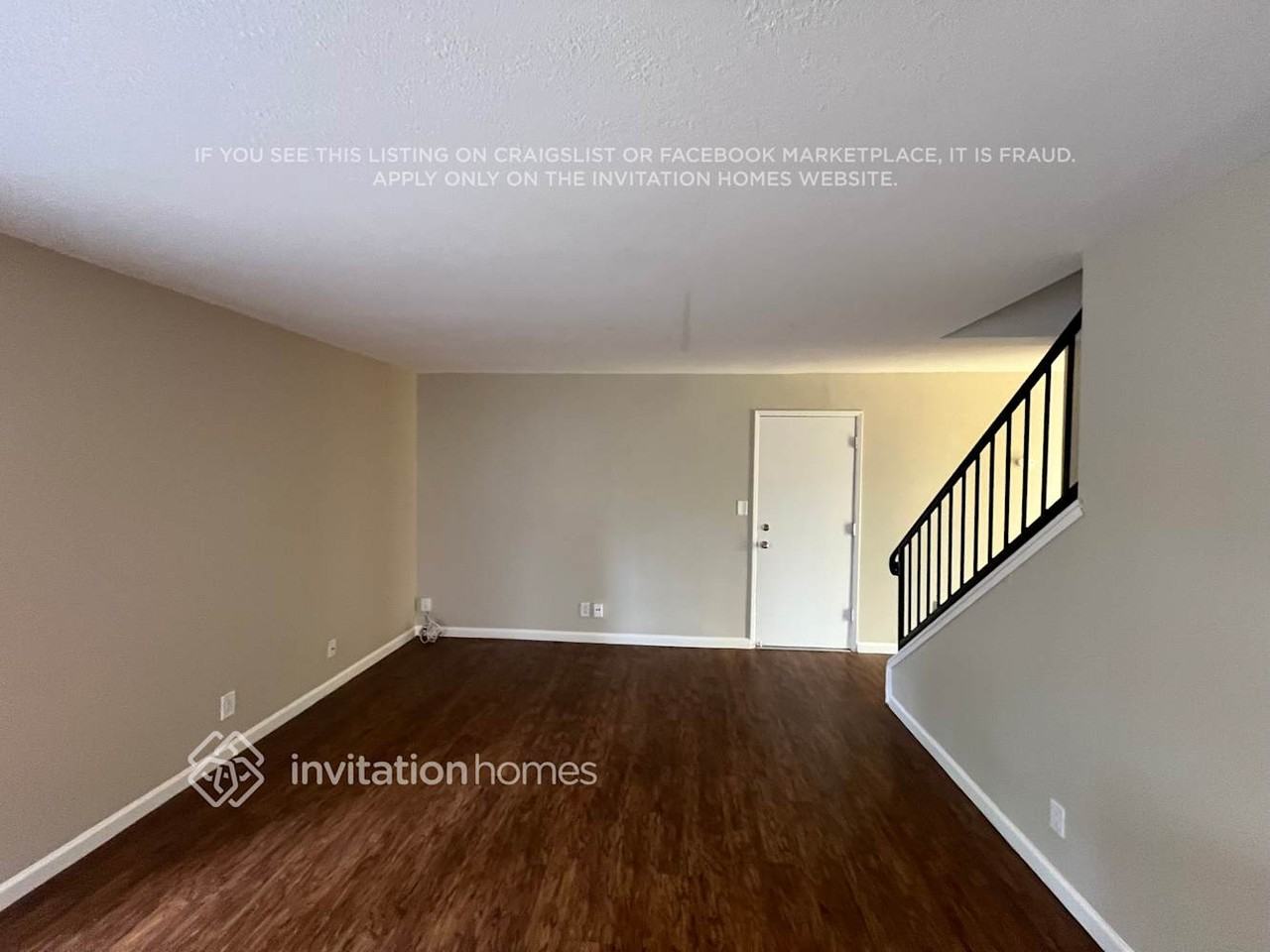 1204 Waxwing Dr - Photo 3 of 19