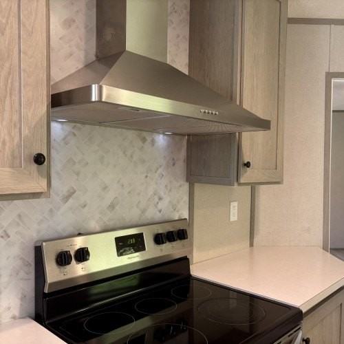 118 Zoe Ave - Photo 3 of 15