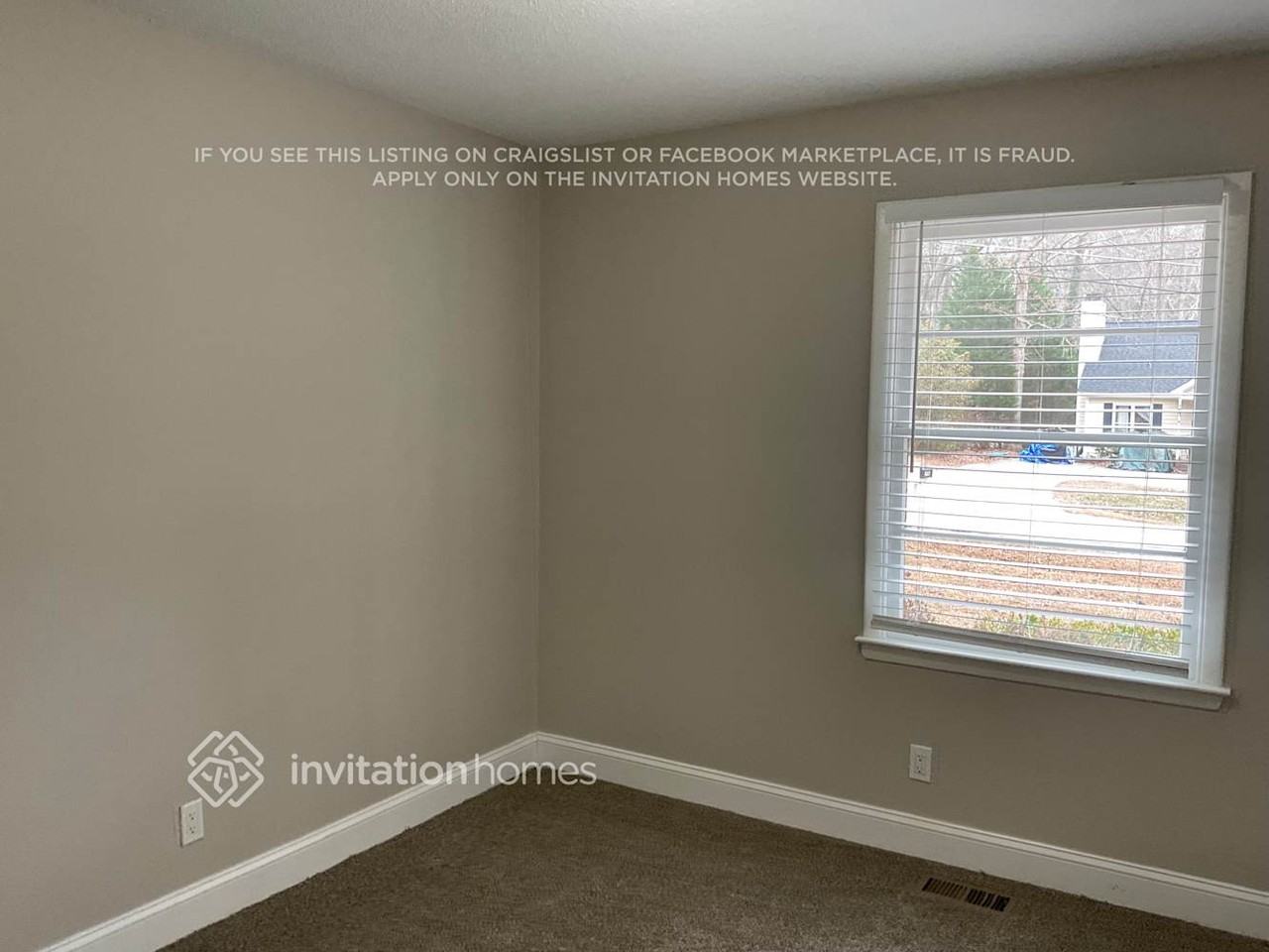 1700 Woodland Rd - Photo 7 of 11