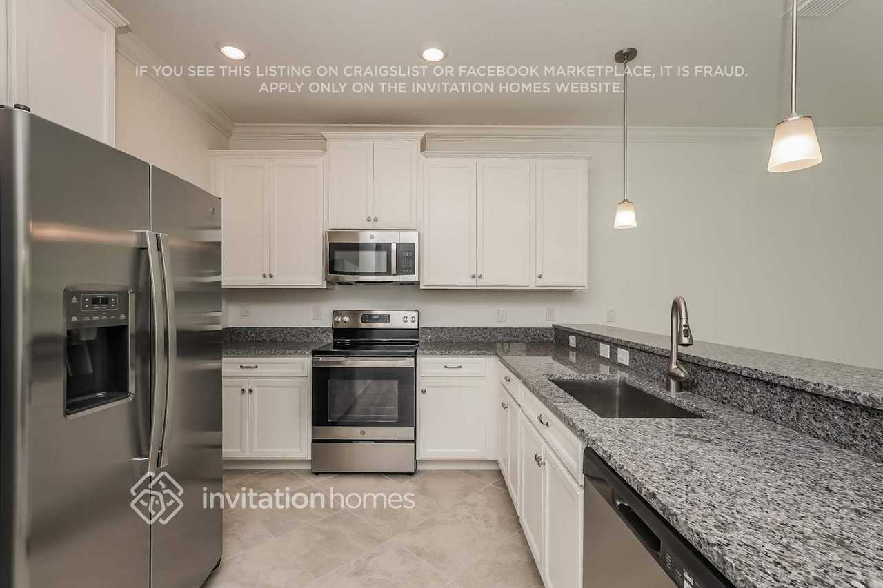 3086 Bryant Park Dr - Photo 7 of 25