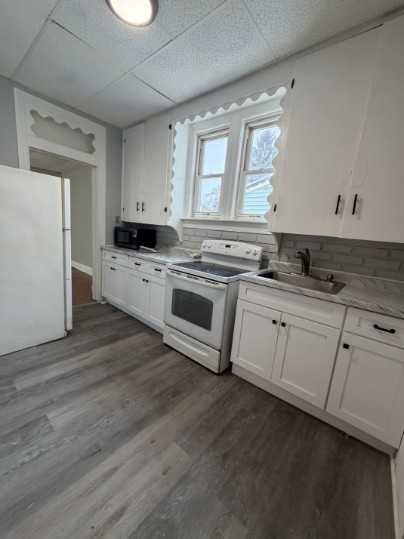 569 W Philadelphia St Rear #REAR - Photo 2 of 6