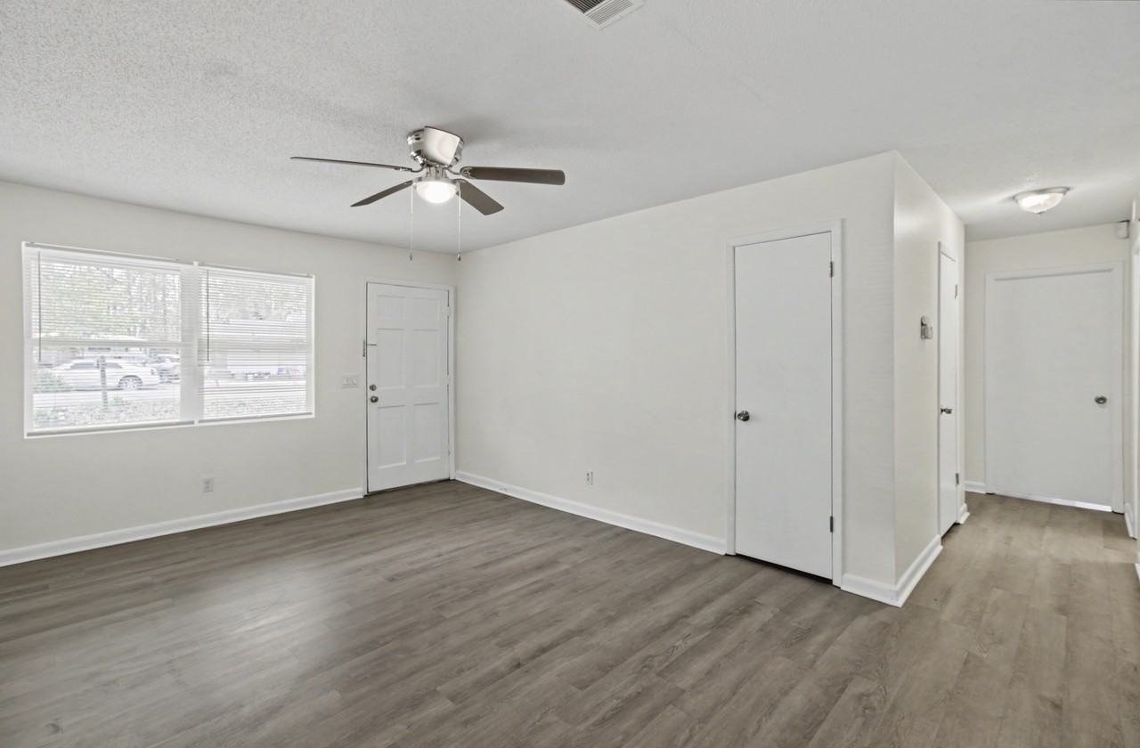 740 Fleming Rd #1 - Photo 4 of 24