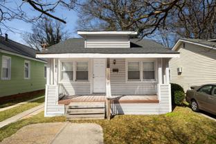 828 W 42nd St #1 - Photo 1 of 1