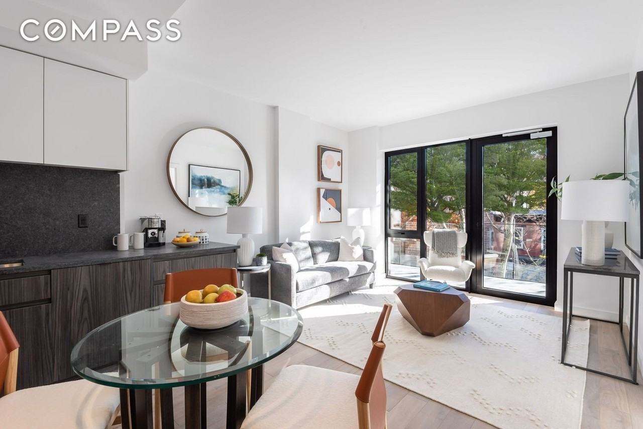 435 Tompkins Ave #206 - Photo 2 of 13