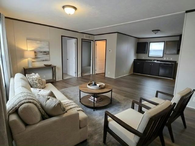 440 Warbler Ln #440 - Photo 2 of 4