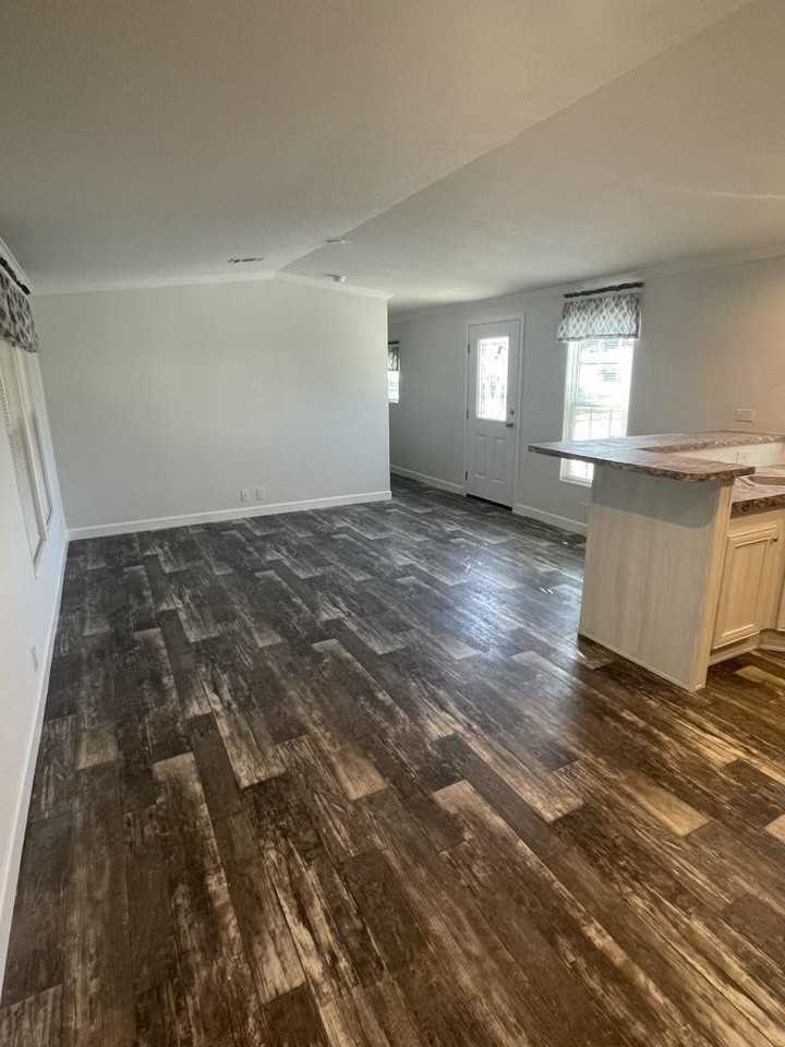 30 Spring Dr #0030 - Photo 3 of 20