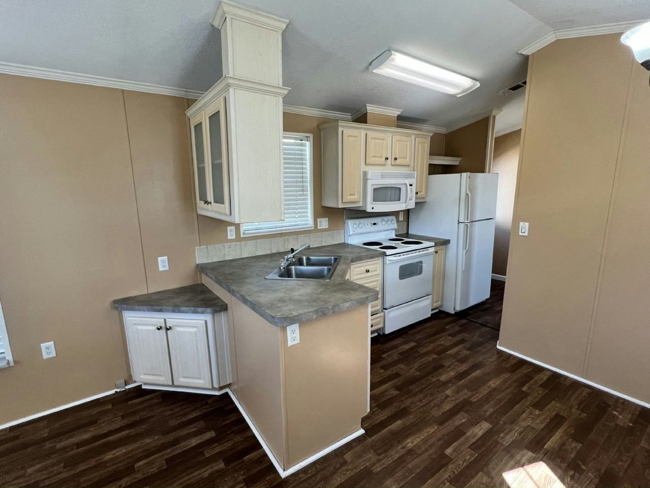 3318 Chicago Bears St #3318 - Photo 3 of 10