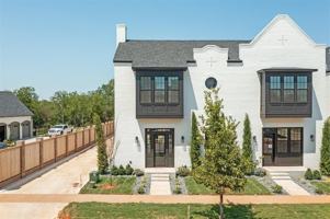 featured image of 18817 Selah Way