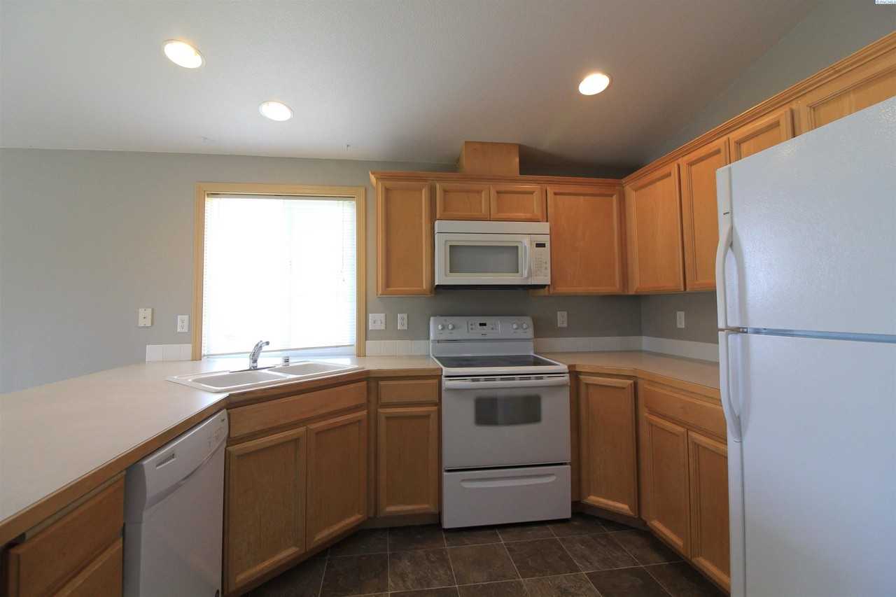 9604 Percheron Dr - Photo 2 of 12