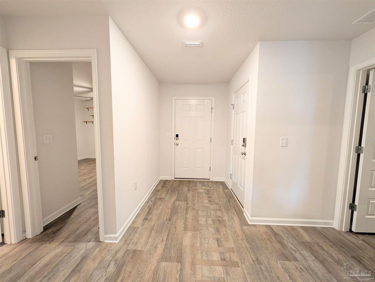 7516 Oak Lake Blvd - Photo 2 of 28