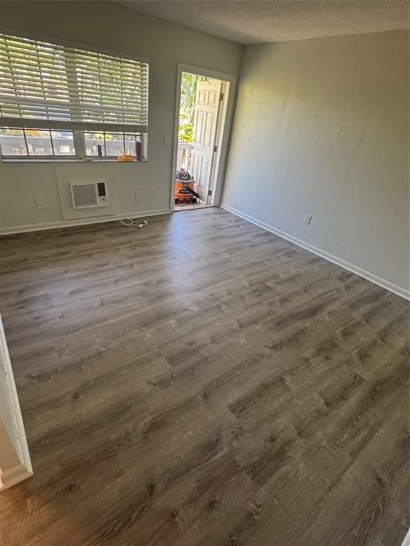 612 Ne 29th Dr #5 - Photo 4 of 15