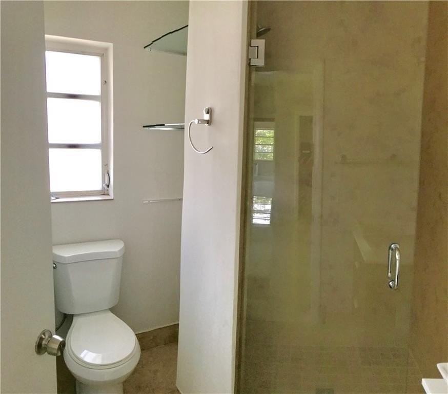 9271 W Bay Harbor Dr #11 - Photo 7 of 13