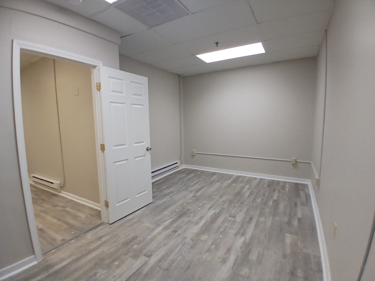 1841 Broad Street #B6 - Photo 7 of 8