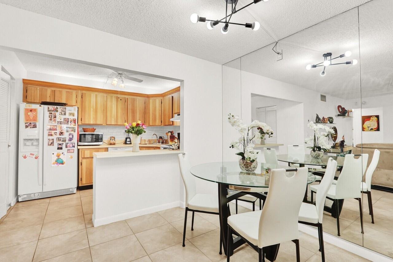 309 Knotty Pine Cir #A1 - Photo 6 of 20