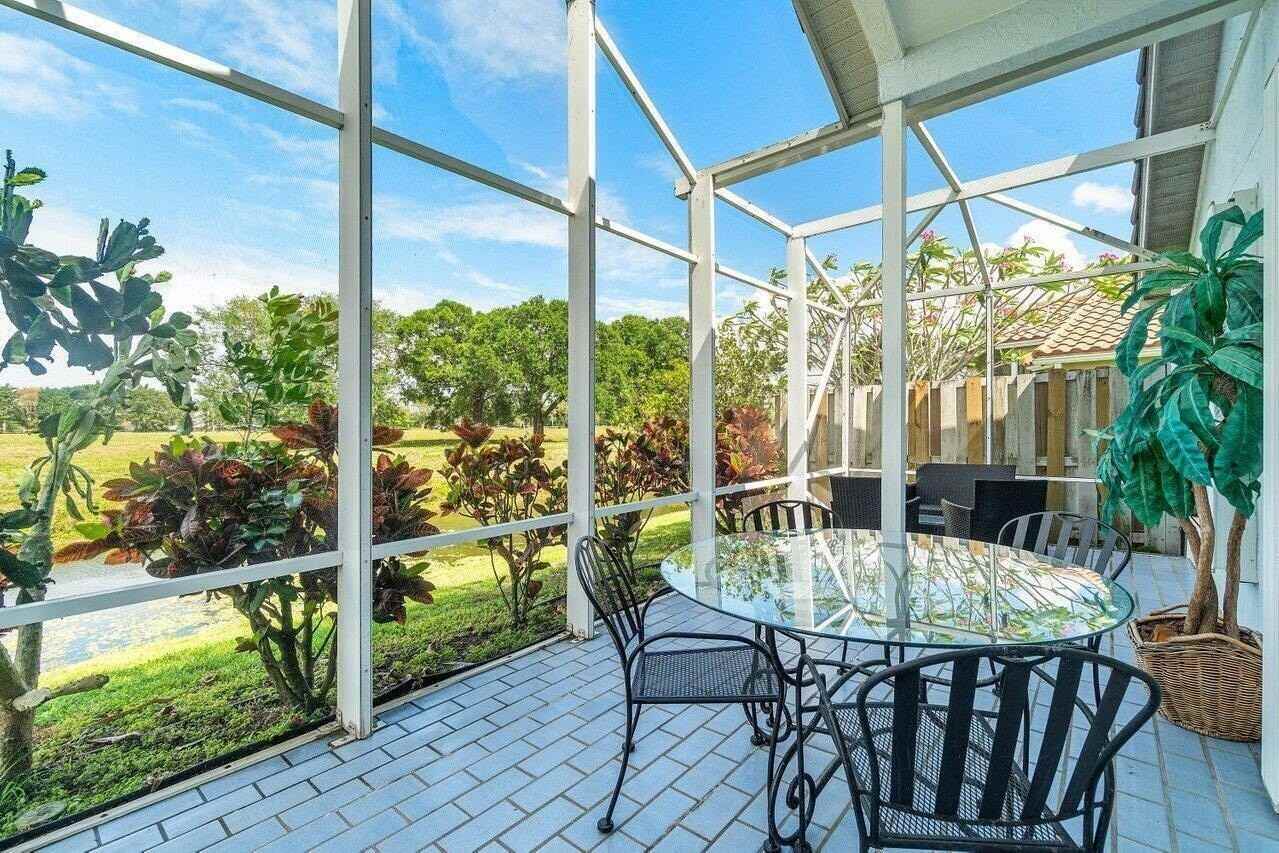 2730 Linkside Dr - Photo 2 of 33