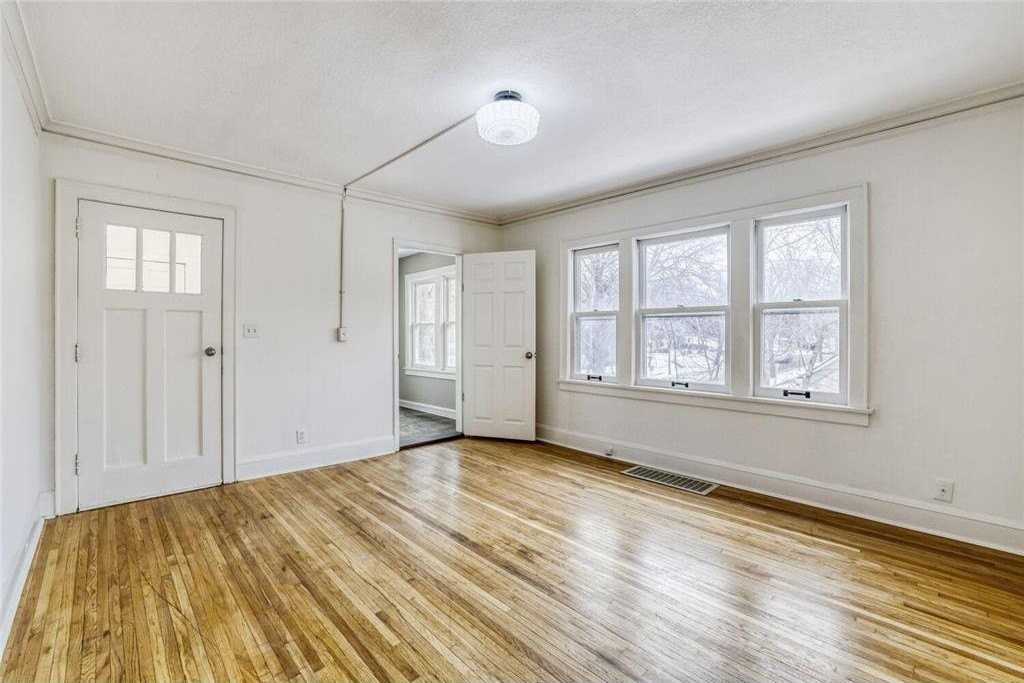 3511 N 6th St Street - Photo 3 of 19