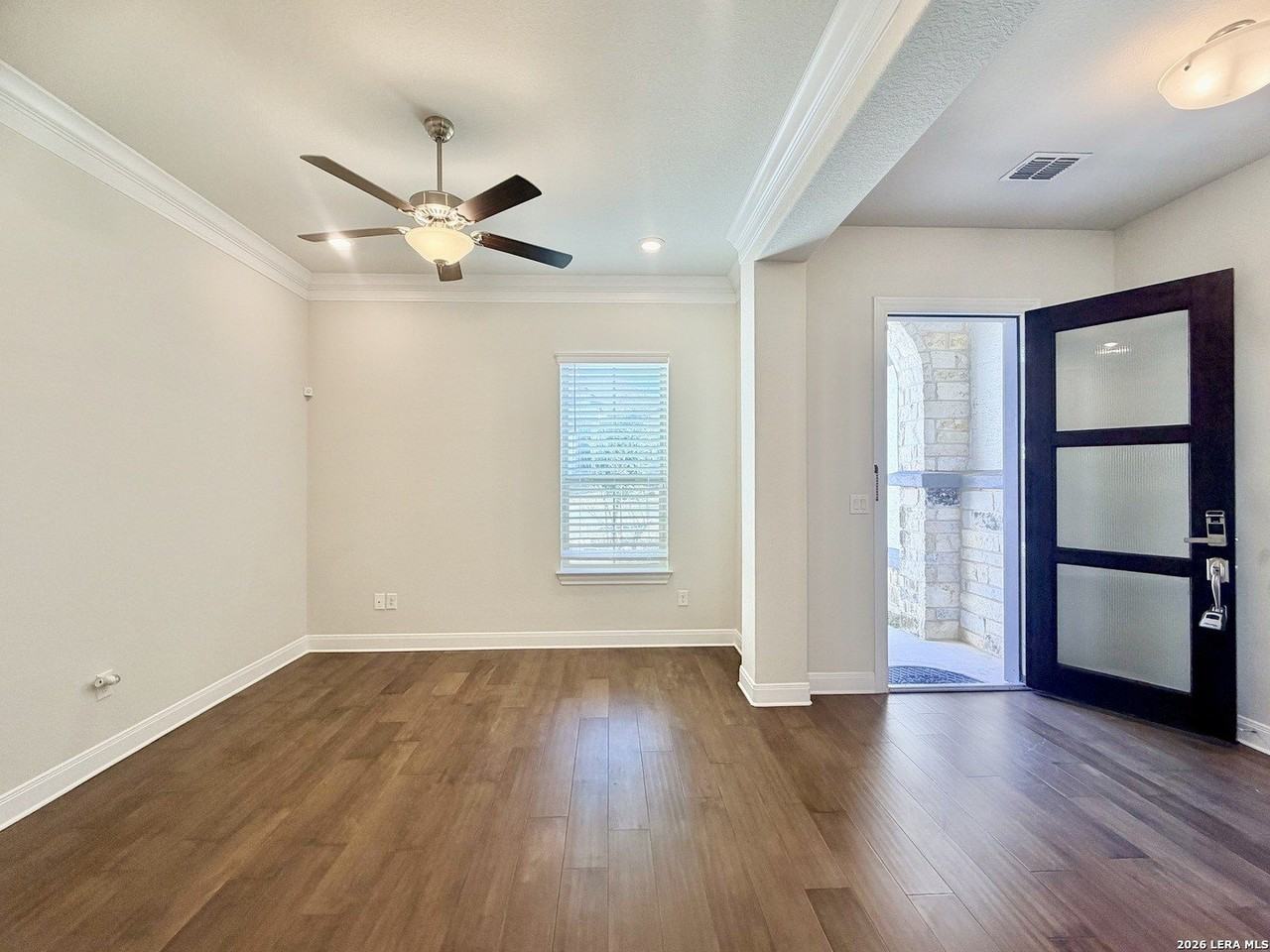 3823 Glenellen - Photo 7 of 50